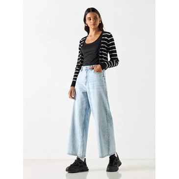 Casuloo Wide Leg Jeans